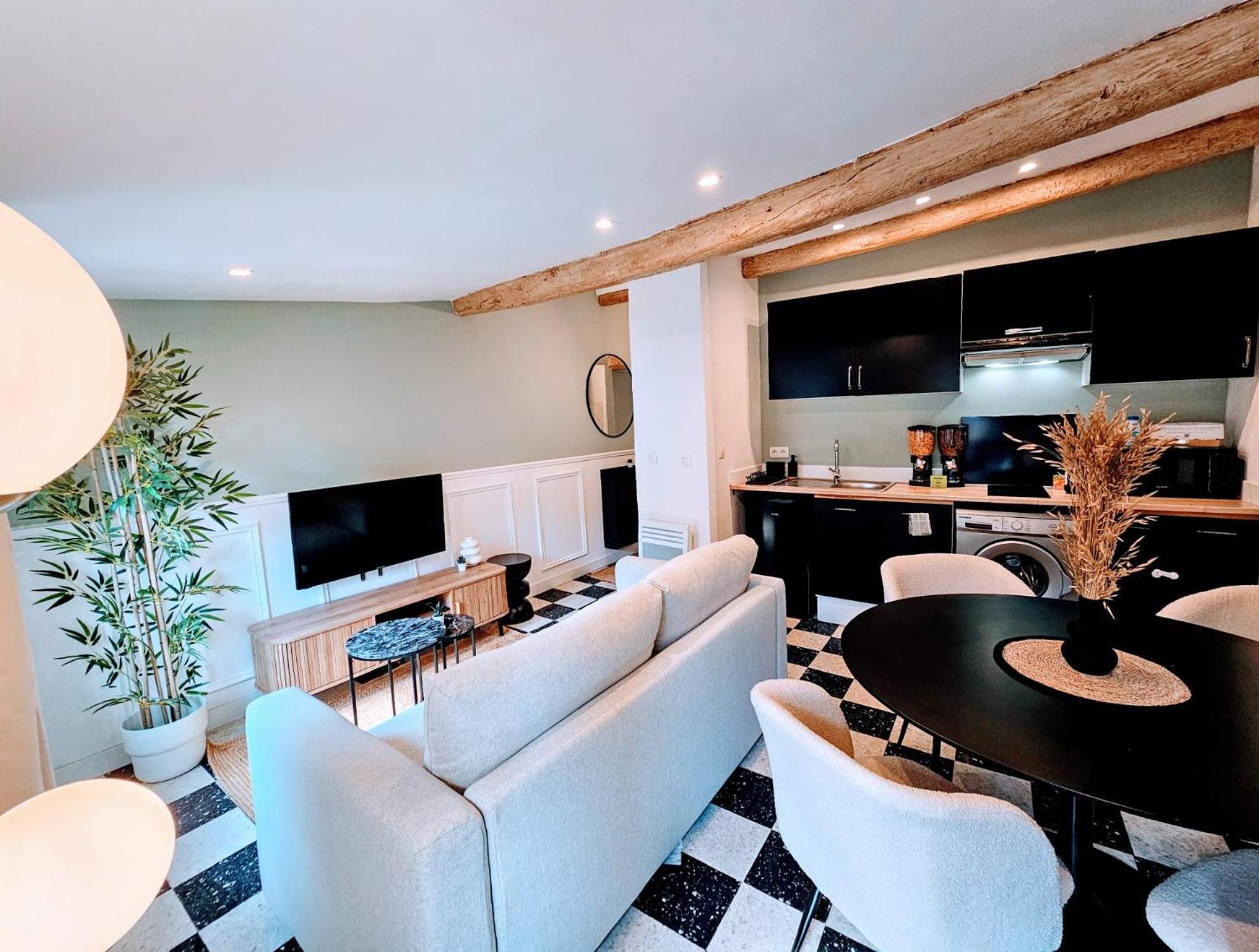 4 Couchages Elegant Au Coeur Du Vieux Ницца Экстерьер фото